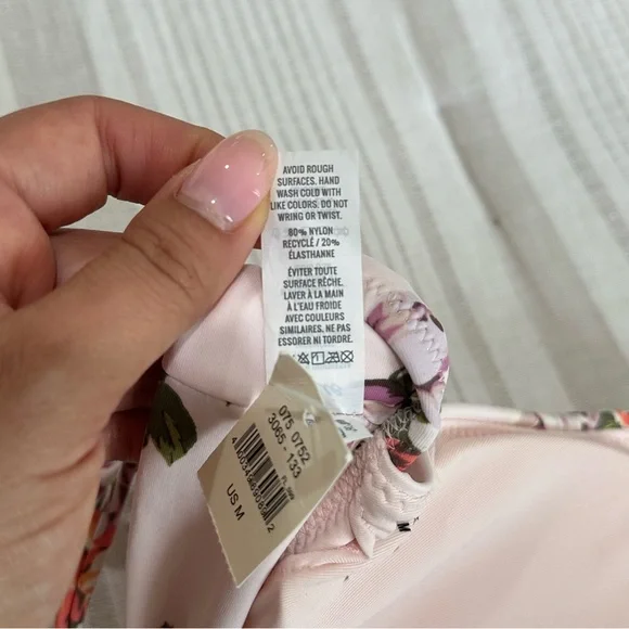 Aerie Light Pink Floral Bikini Top. NWT. - Picture 9 of 10